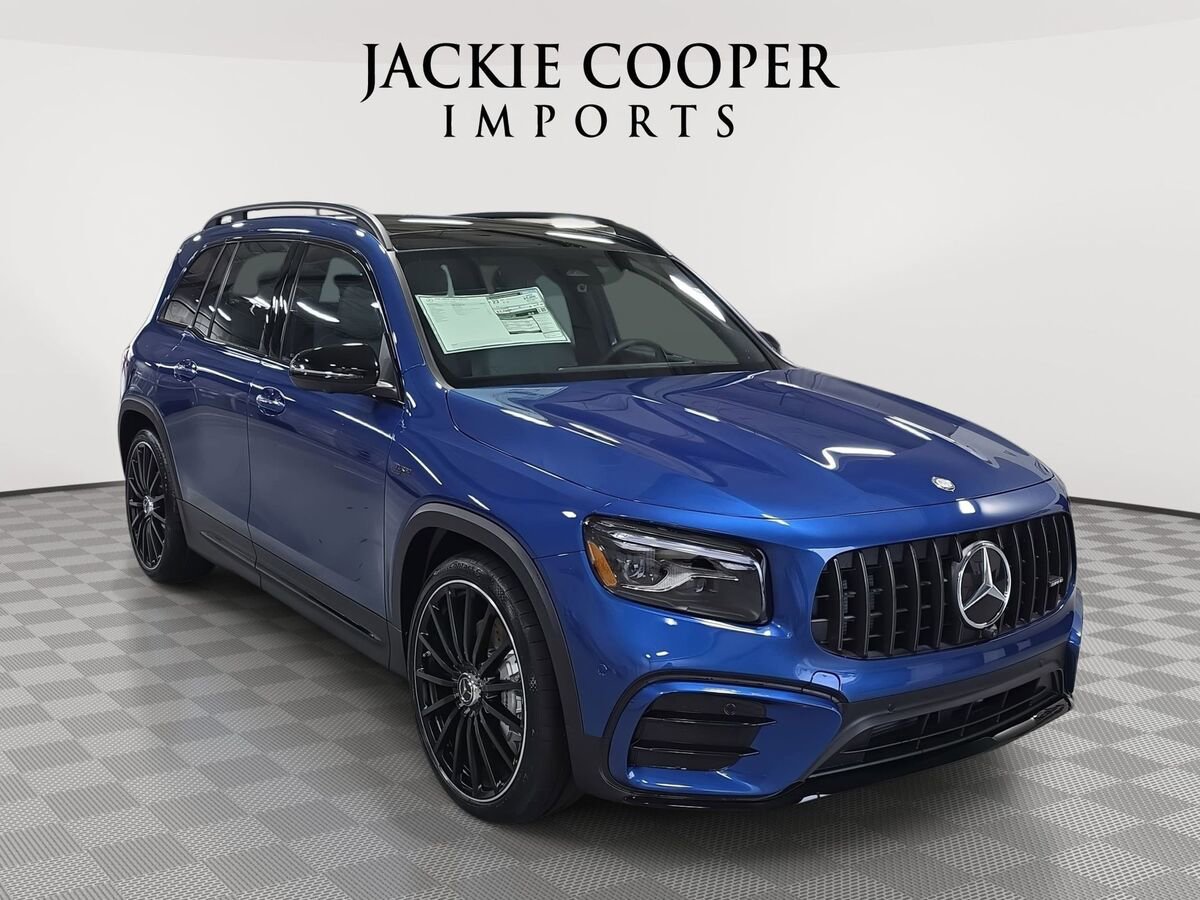New 2026 Mercedes-Benz GLB 35 AMG 4MATIC video 3