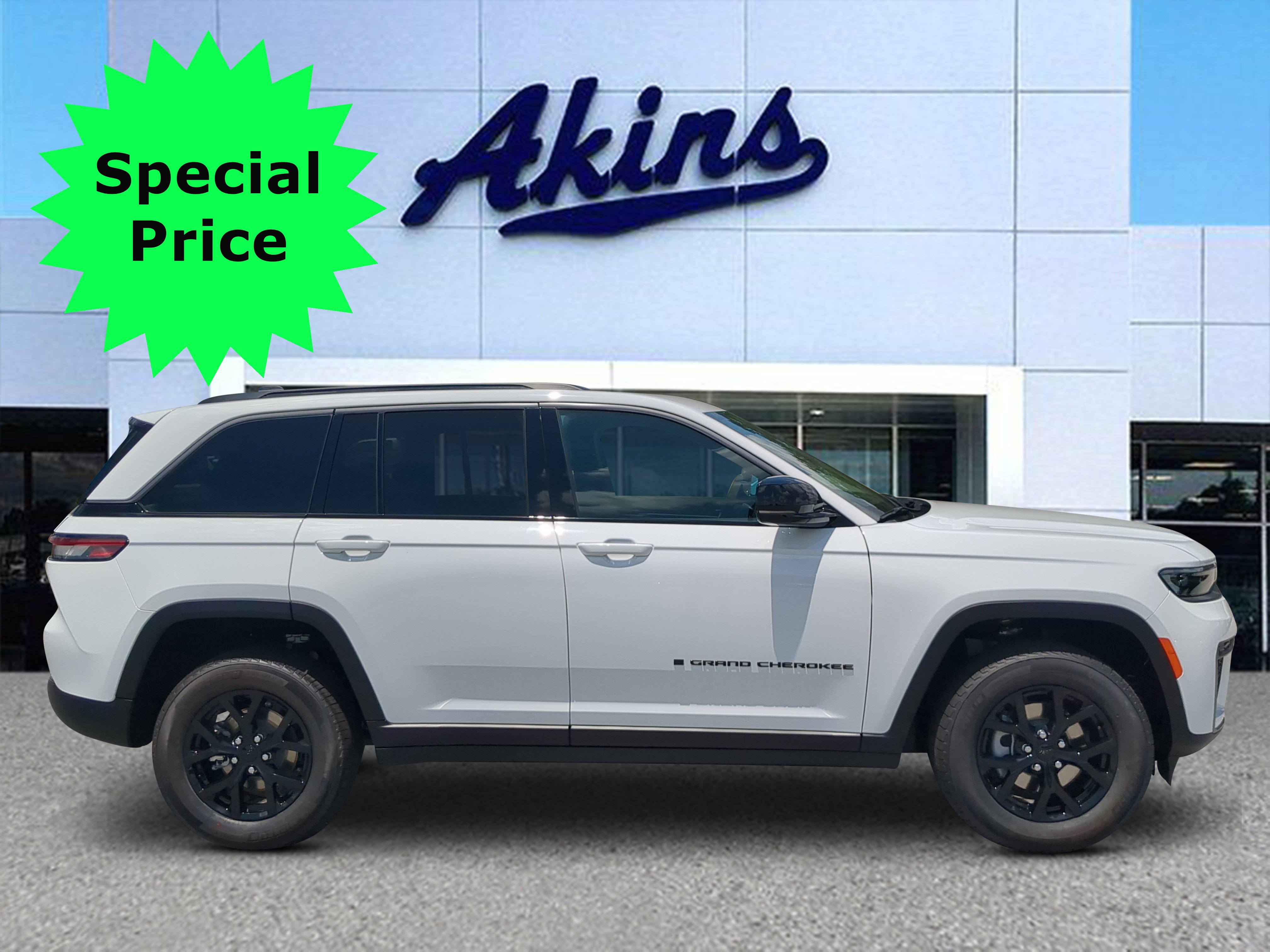 New 2026 Jeep Grand Cherokee Altitude