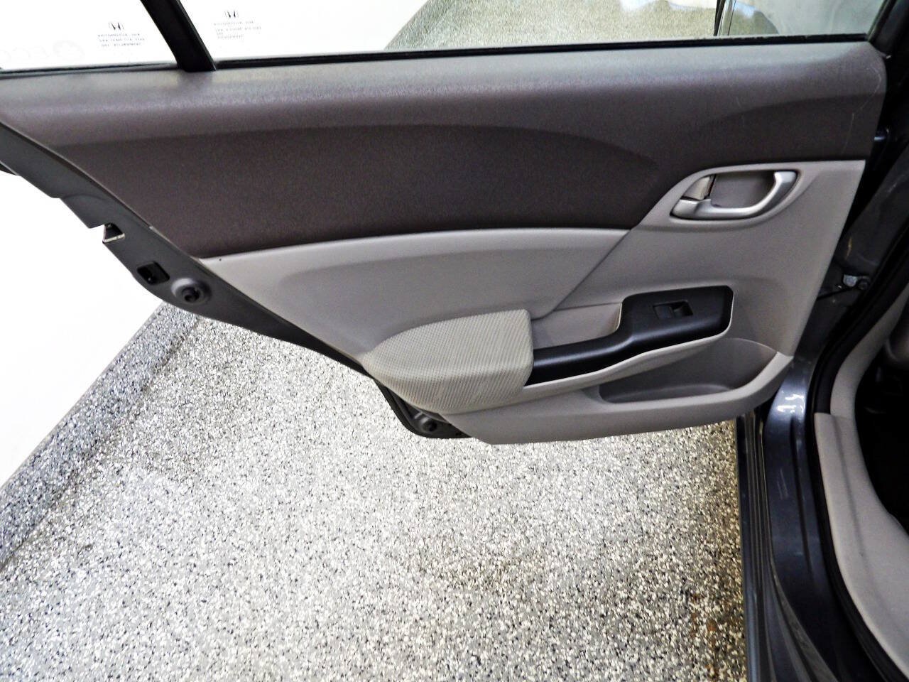 Used 2012 Honda Civic HF image 9