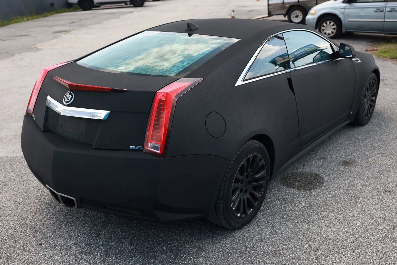 Used 2011 Cadillac CTS Coupe RWD image 7