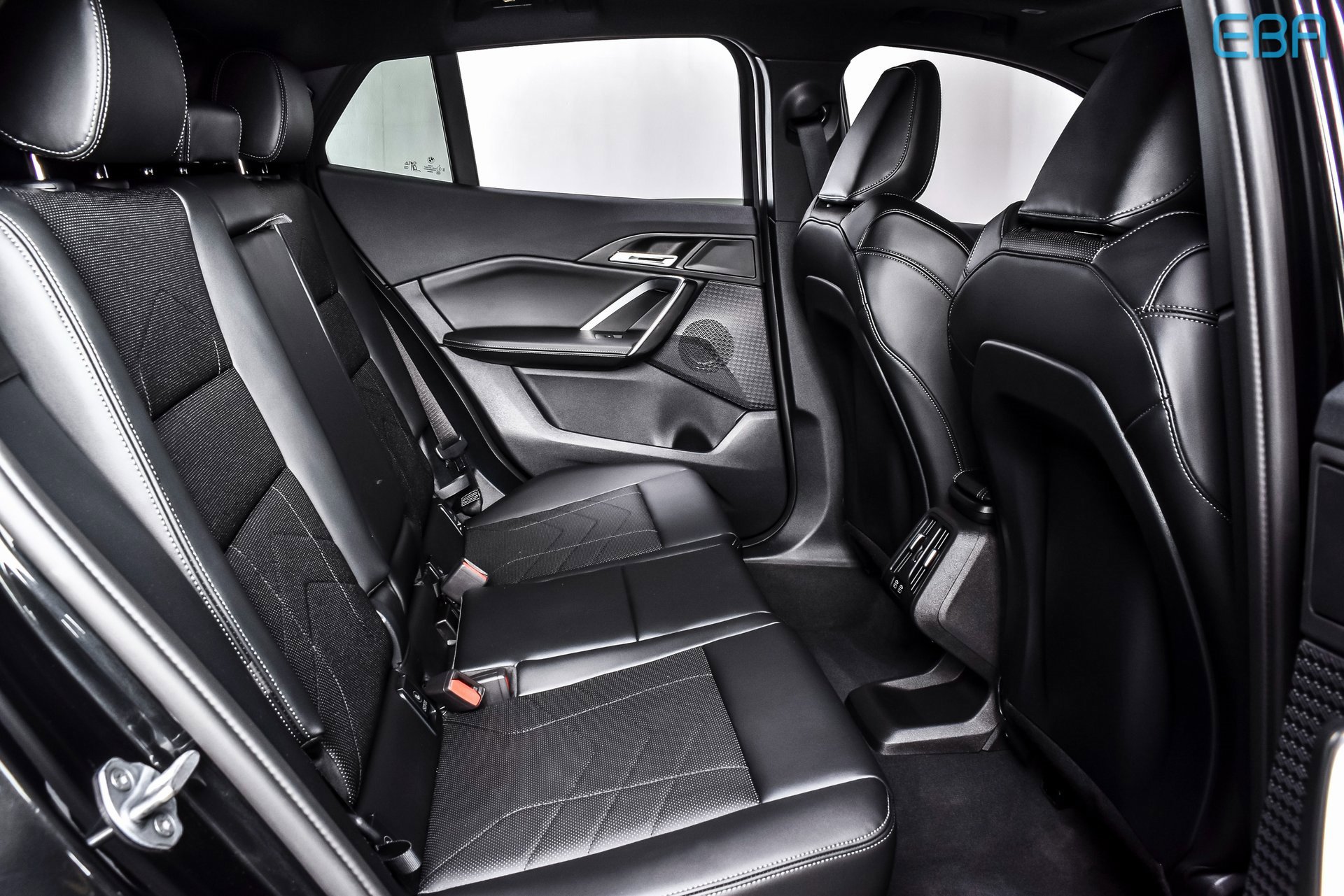 Used 2025 BMW X2 xDrive28i image 35