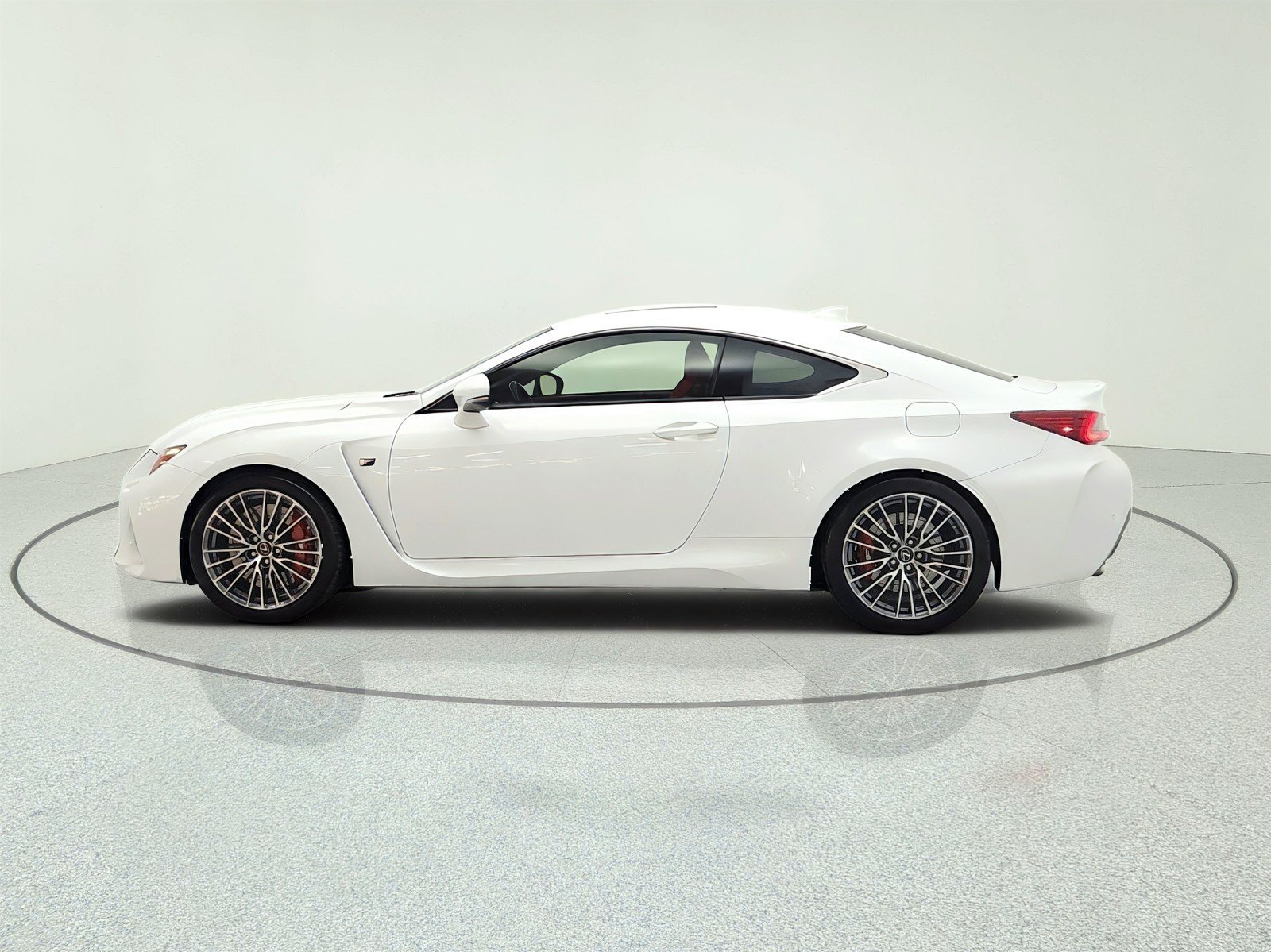 Used 2015 Lexus RC F w/ Premium Package RWD image 8