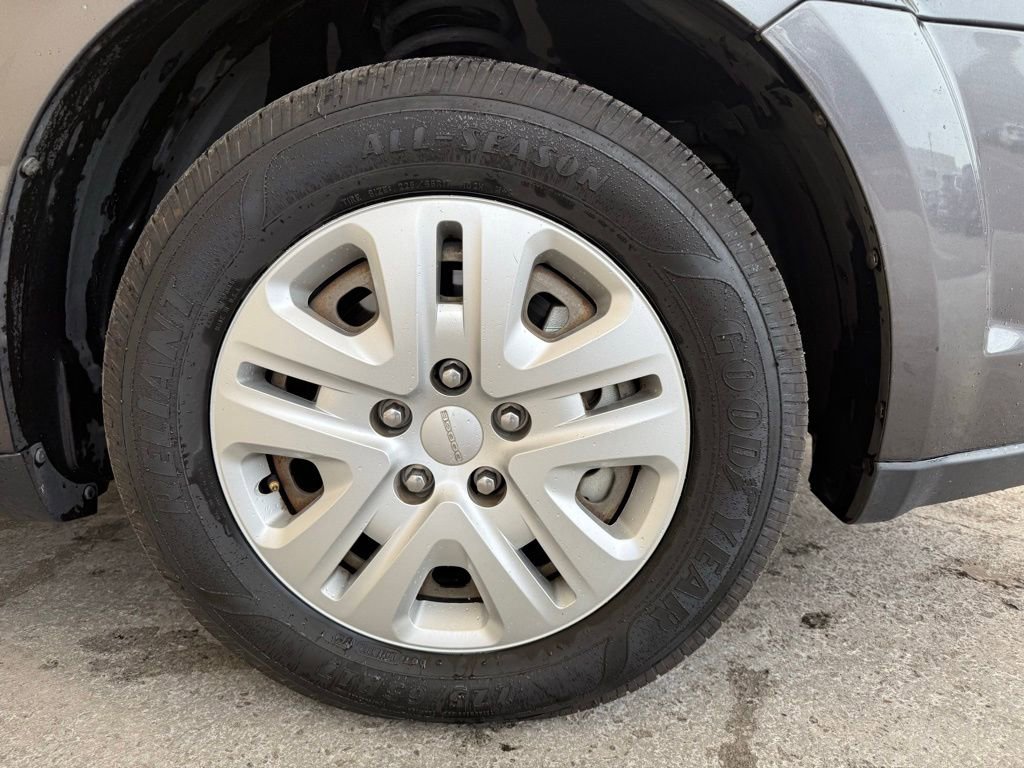 Used 2018 Dodge Journey SXT w/ Connectivity Group image 4