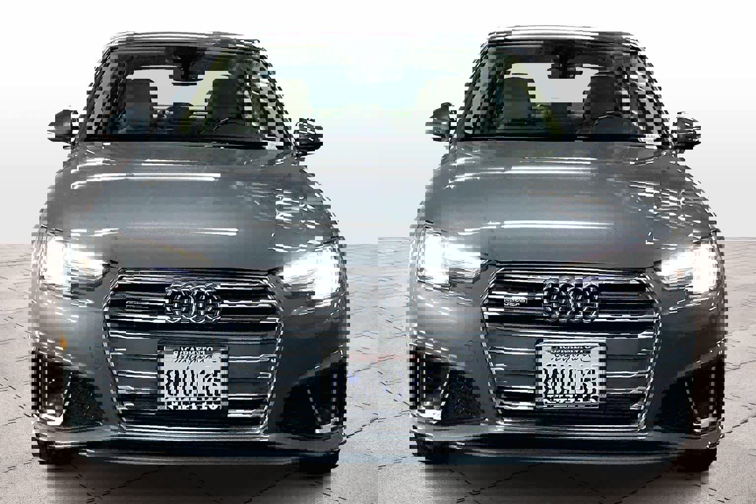 Used 2019 Audi A4 2.0T Premium w/ Convenience Package image 3