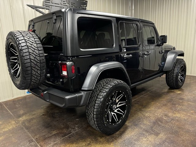Used 2023 Jeep Wrangler Unlimited w/ Cold Weather Group image 8