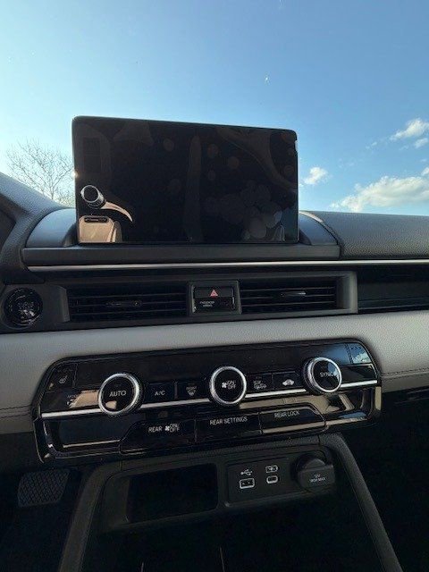 New 2025 Honda Pilot EX-L image 5