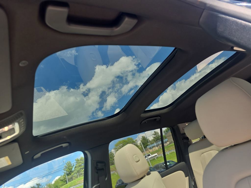 New 2026 Mercedes-Benz GLB 250 4MATIC image 20