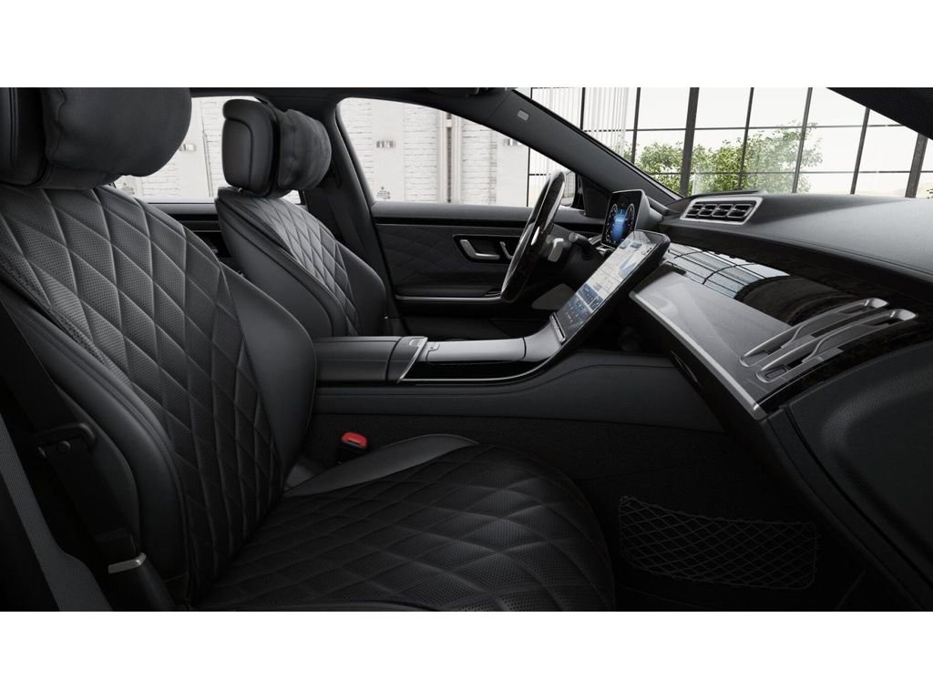 New 2026 Mercedes-Benz S 580e 4MATIC Sedan image 4