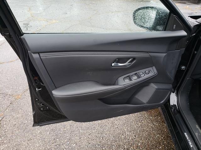 New 2025 Nissan Sentra SV image 12