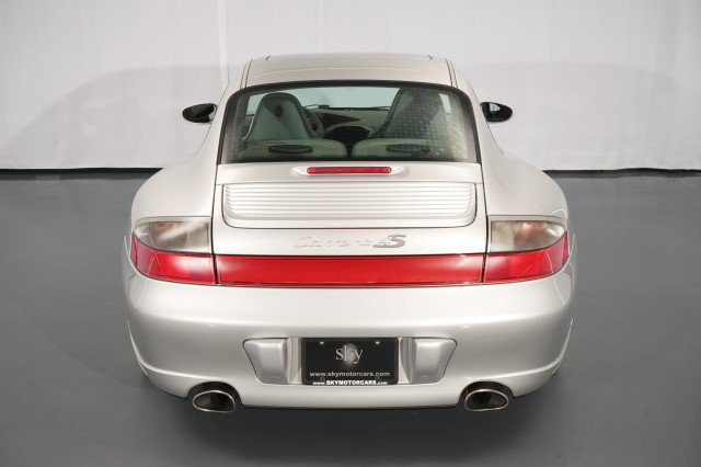 Used 2003 Porsche 911 Carrera 4S AWD/4WD image 18