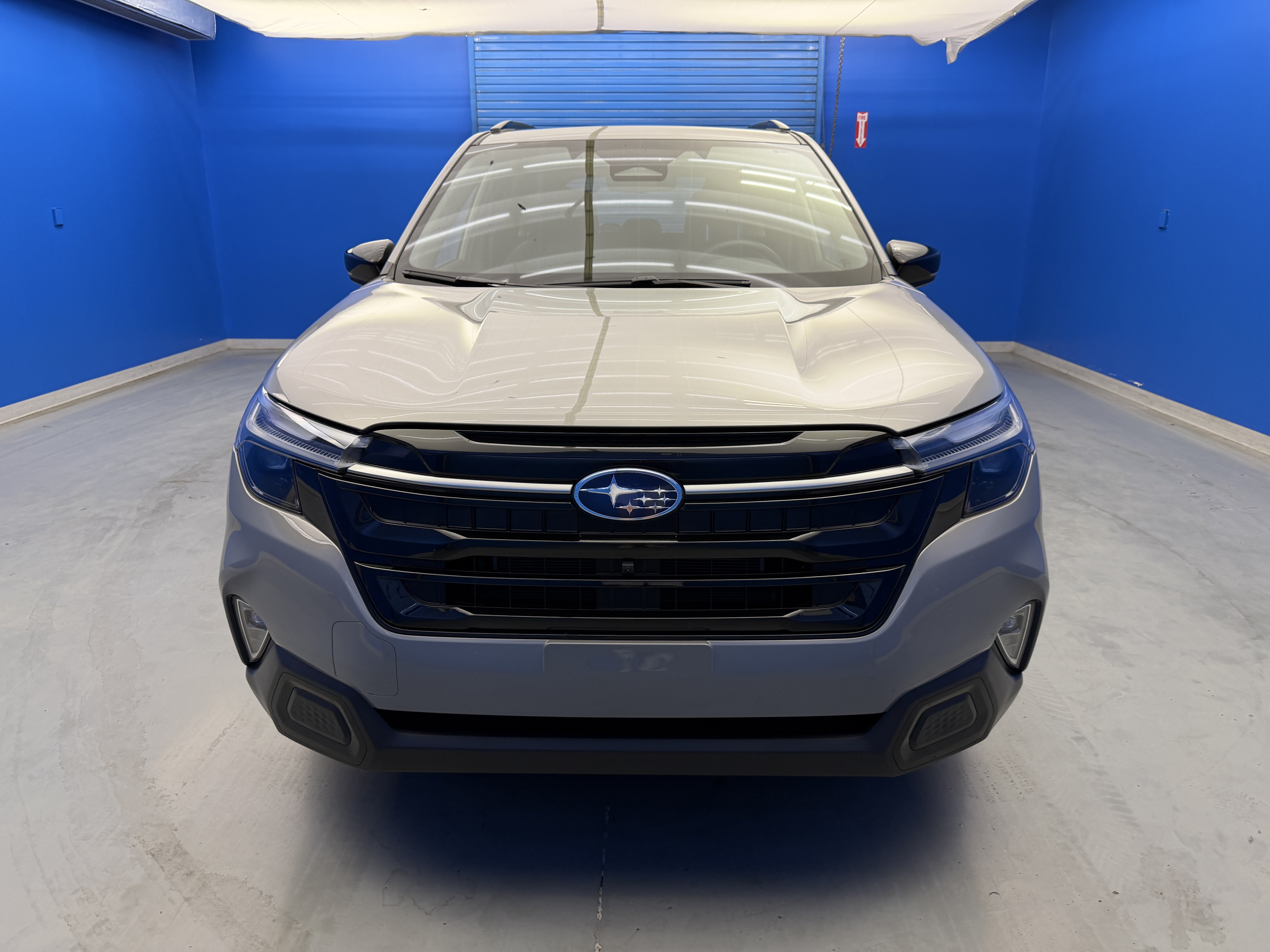 Used 2025 Subaru Forester Touring AWD/4WD image 3