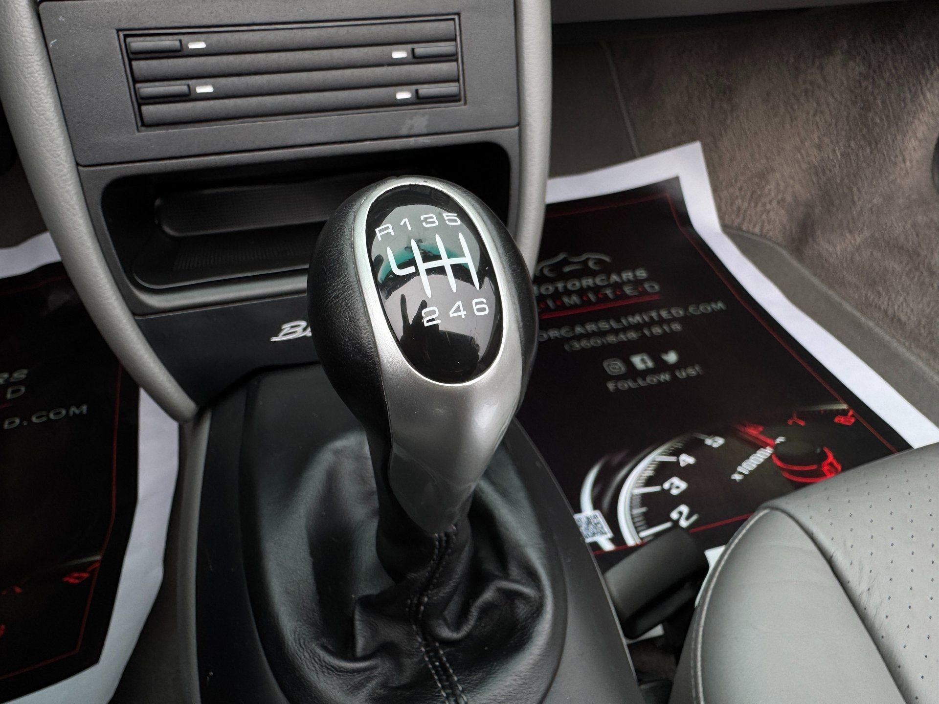 Used 2001 Porsche Boxster S image 31