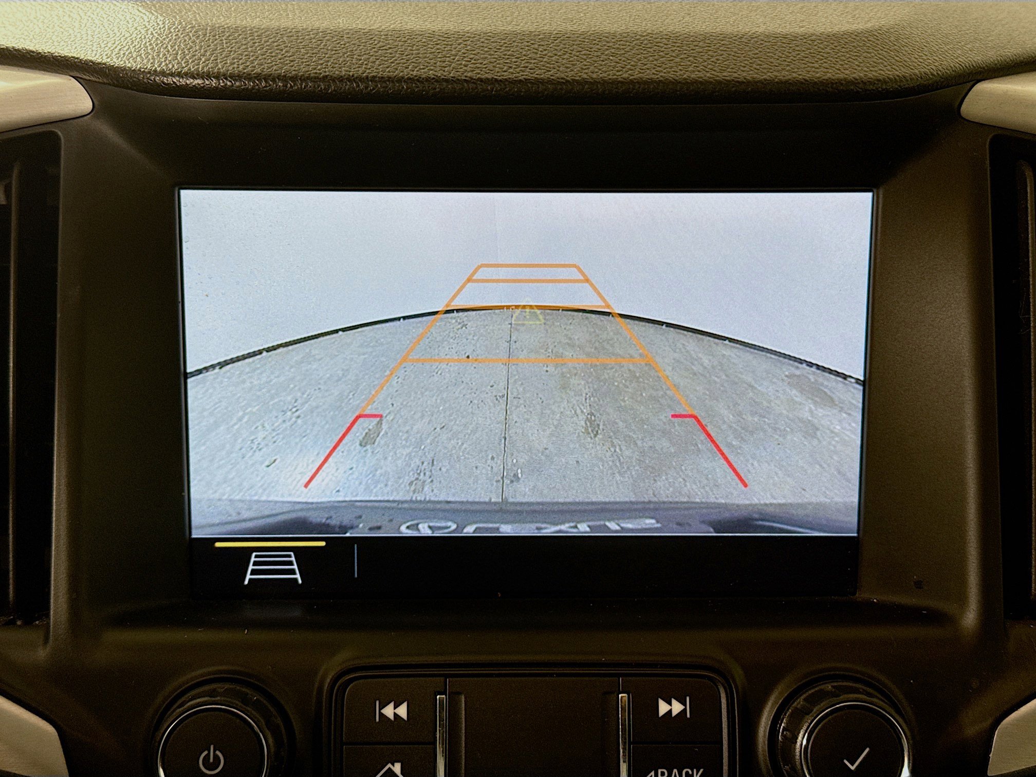 Used 2021 GMC Terrain SLT w/ Elevation Edition image 16