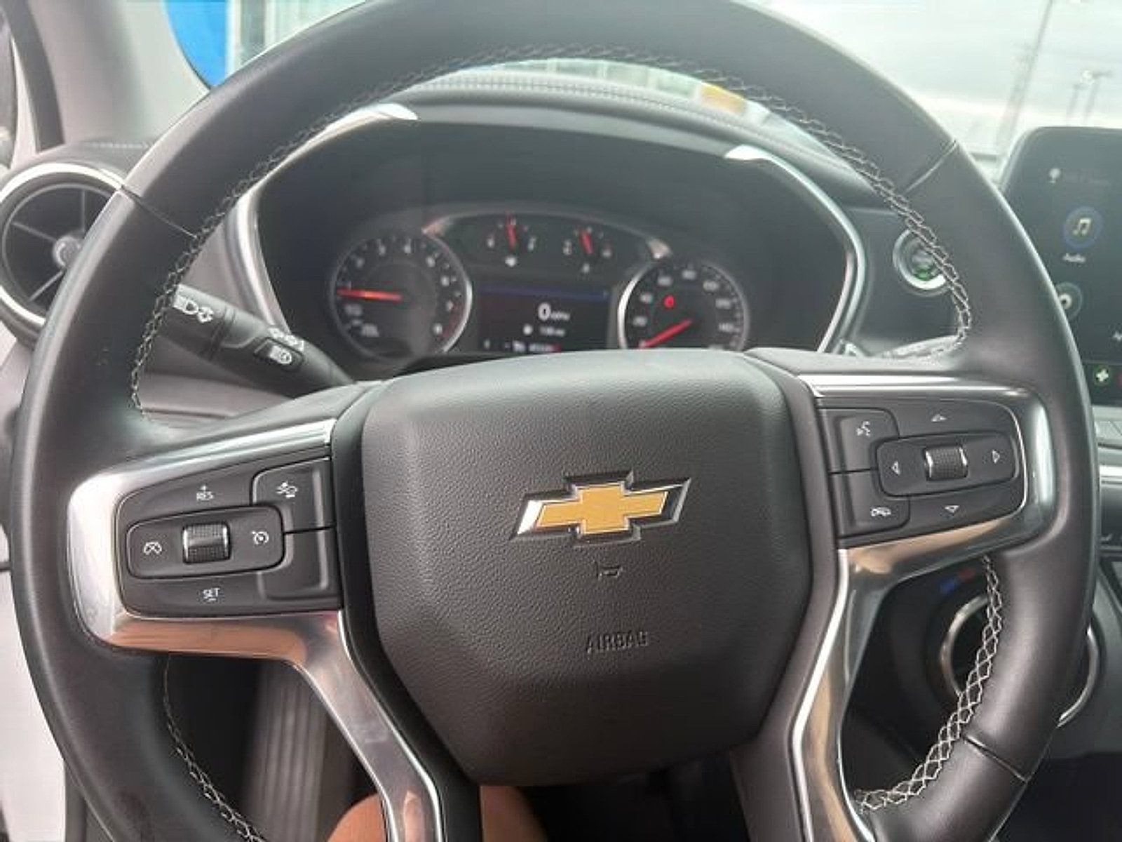 Used 2023 Chevrolet Blazer LT AWD/4WD image 12