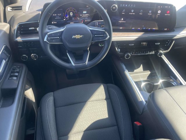 Used 2026 Chevrolet Suburban LS w/ LS Custom Edition RWD image 13