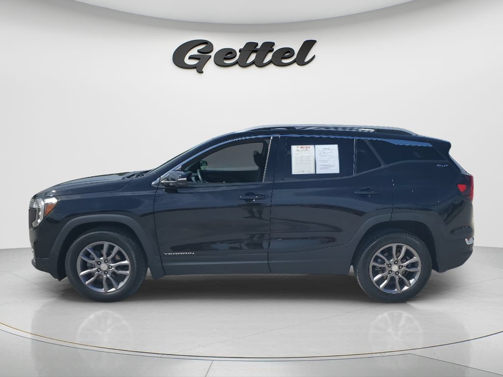 Used 2024 GMC Terrain SLT w/ Tech Package AWD/4WD image 7