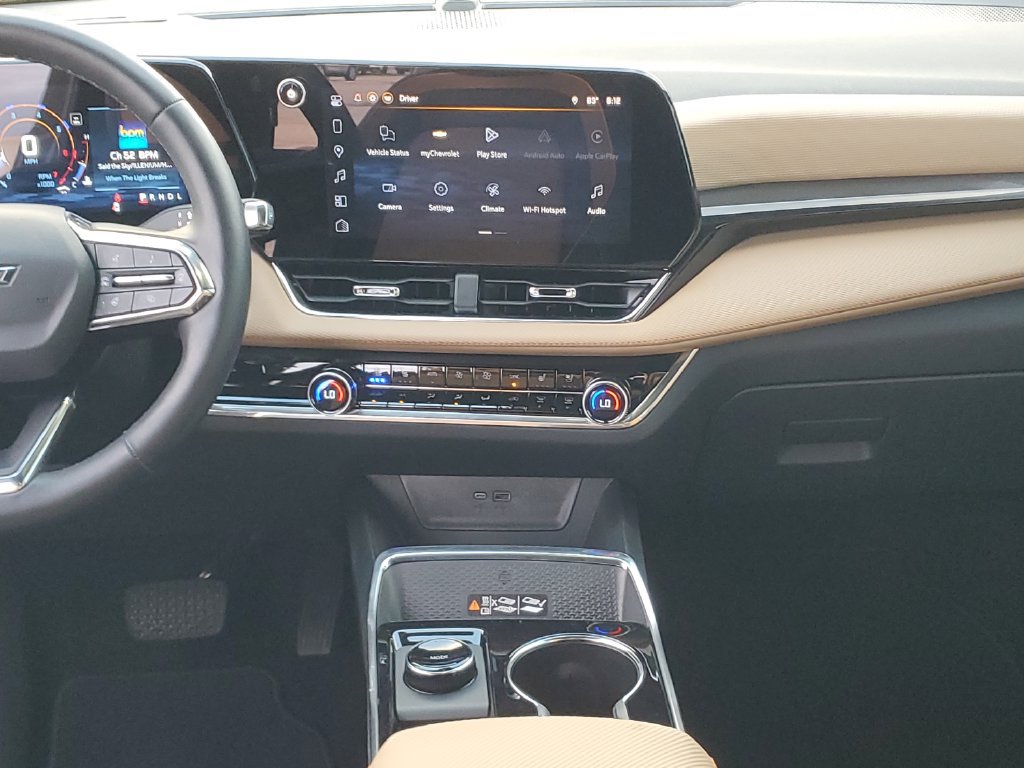 Used 2026 Chevrolet Equinox ACTIV w/ Convenience Package III AWD/4WD image 15