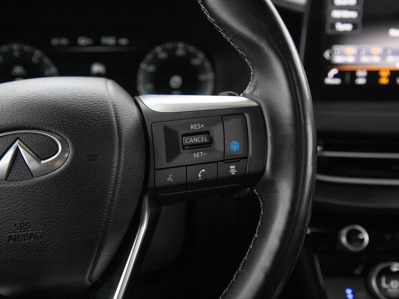 Used 2023 INFINITI QX60 Autograph AWD/4WD image 27