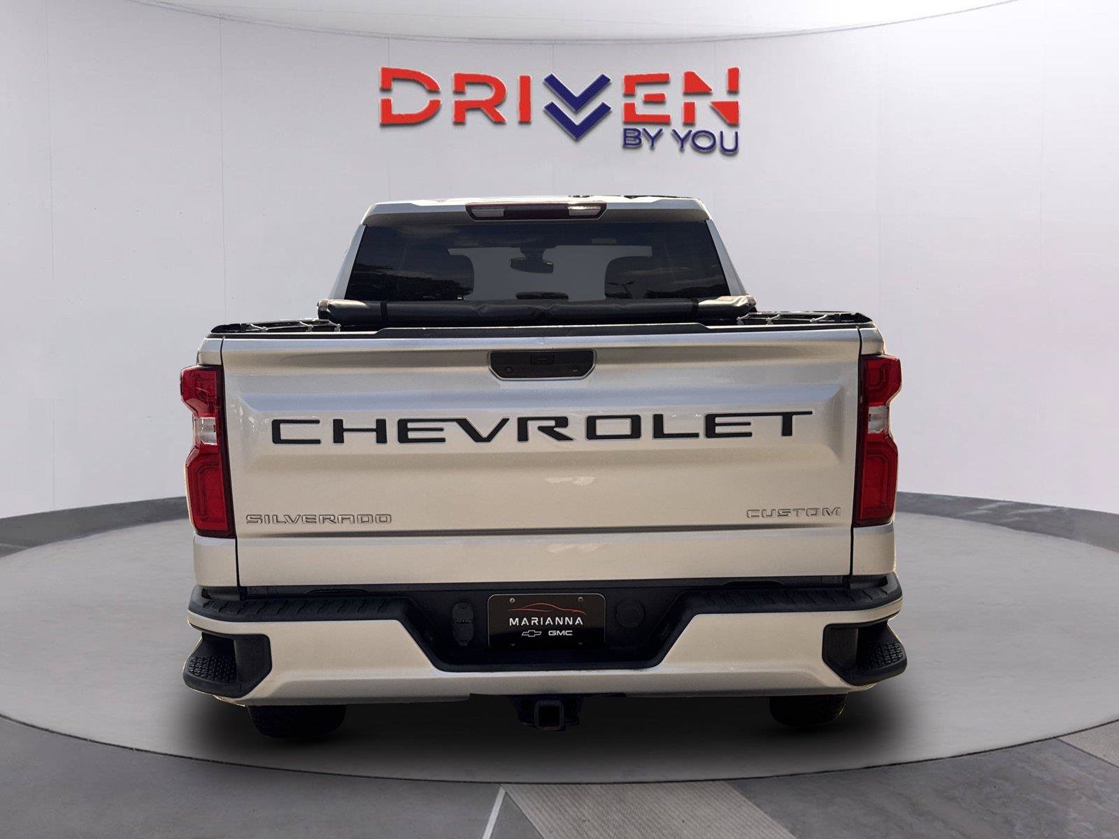 Used 2022 Chevrolet Silverado 1500 Custom w/ Safety Confidence Package AWD/4WD image 5