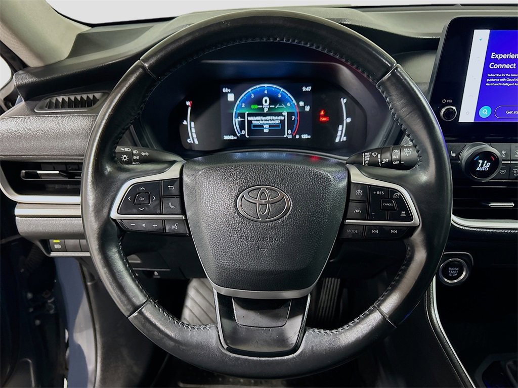 Used 2024 Toyota Grand Highlander XLE image 9