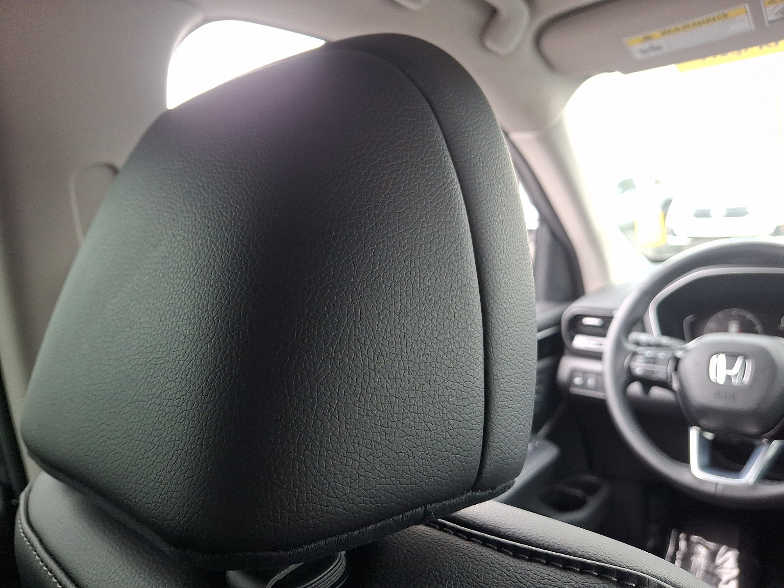 Used 2023 Honda Pilot EX-L image 9