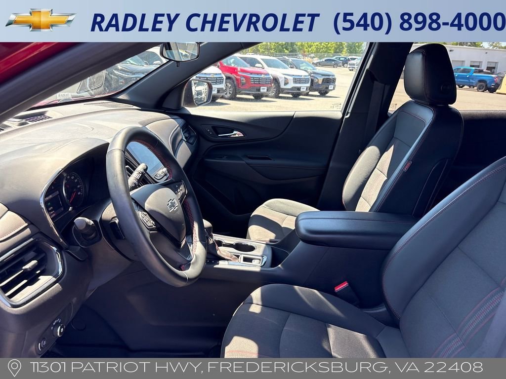 Certified 2024 Chevrolet Equinox RS AWD/4WD image 3