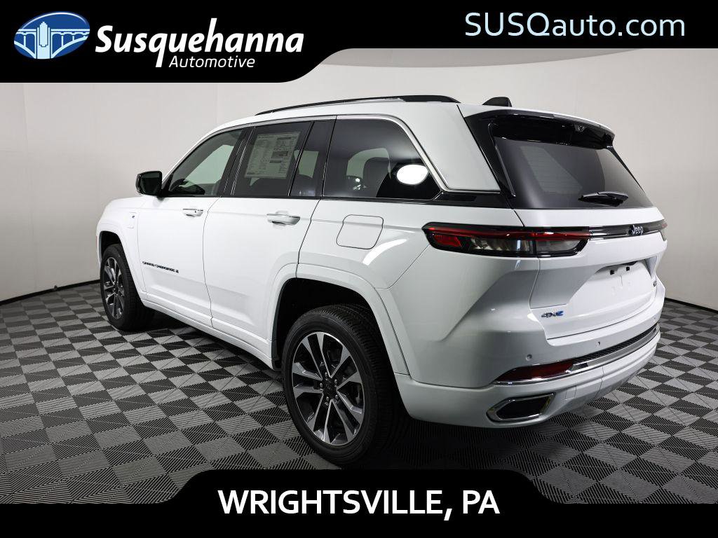 Used 2023 Jeep Grand Cherokee Overland w/ Advanced Protech Group III image 31