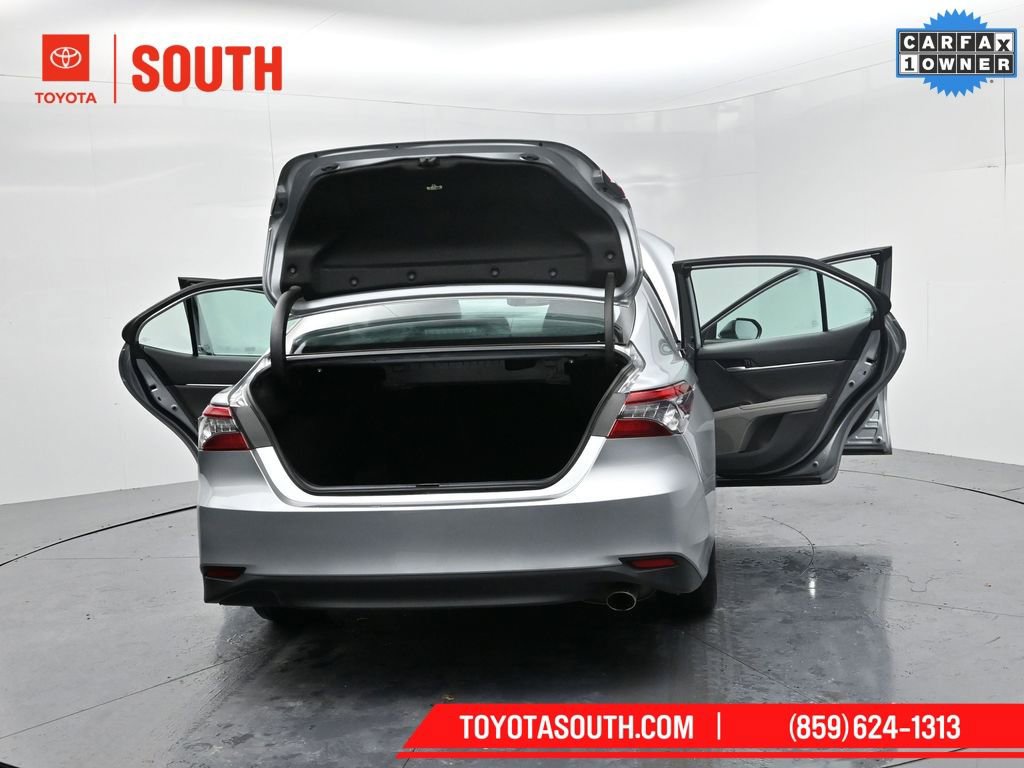 Used 2023 Toyota Camry XLE image 61