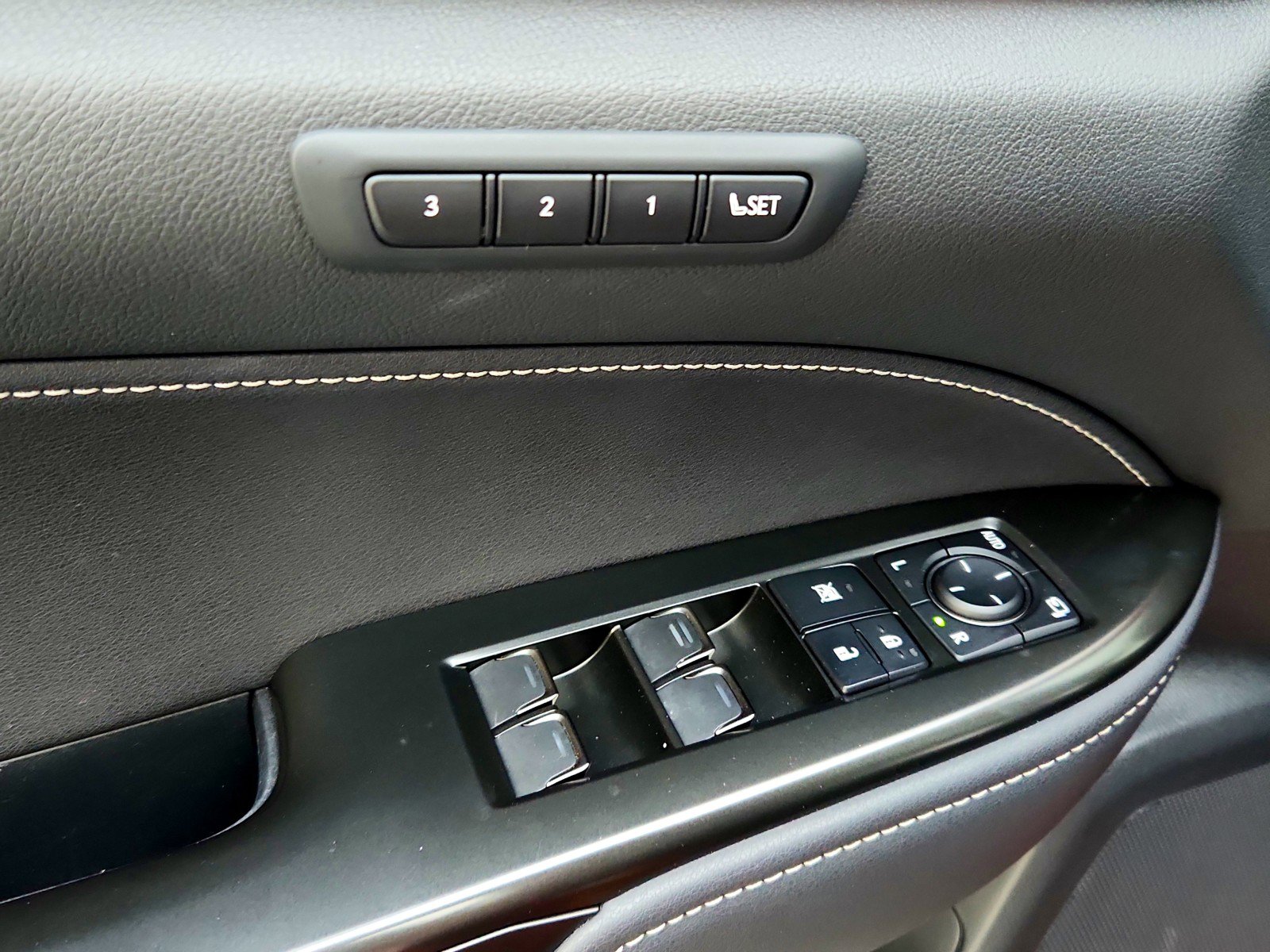 Used 2022 Lexus NX 350 AWD image 20