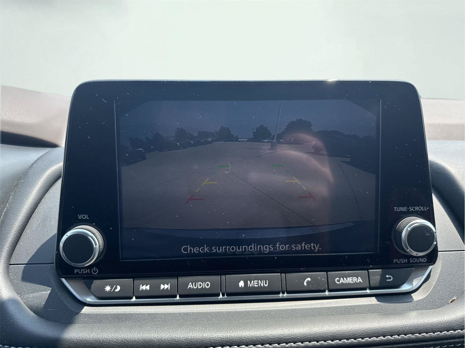 Used 2023 Nissan Rogue SV AWD/4WD image 9