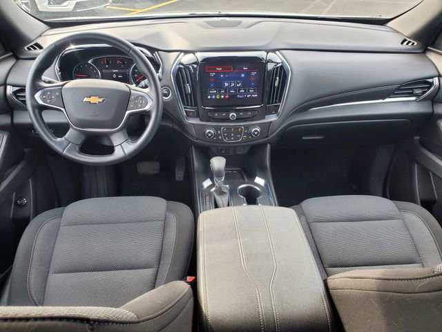 Used 2023 Chevrolet Traverse LT image 15