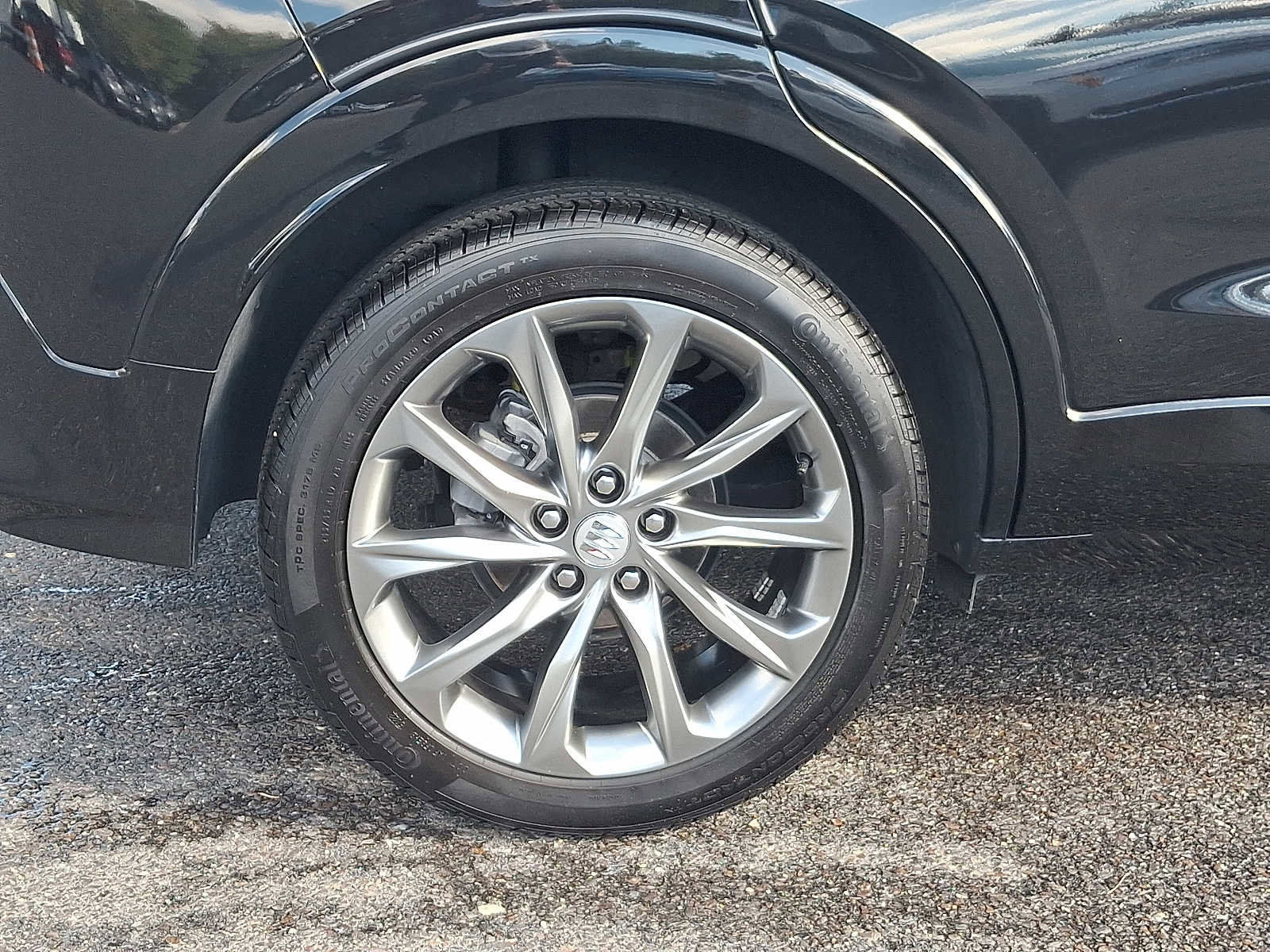 Certified 2024 Buick Encore GX Avenir w/ Avenir Convenience Package image 8