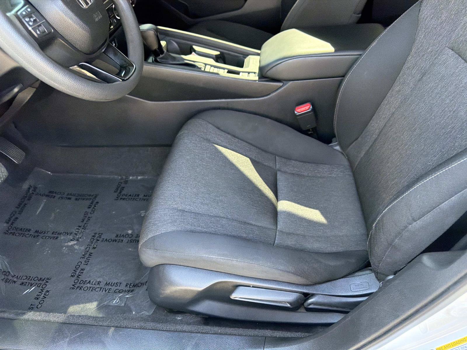 Used 2025 Honda Accord LX image 10