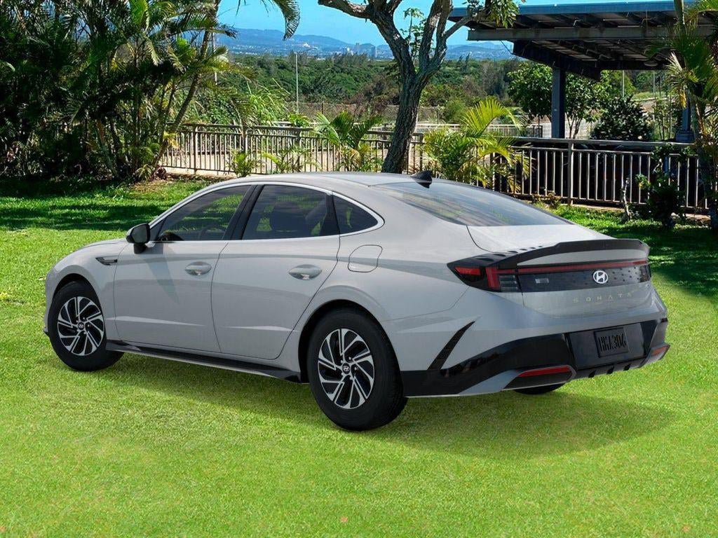 New 2026 Hyundai Sonata Blue FWD image 5