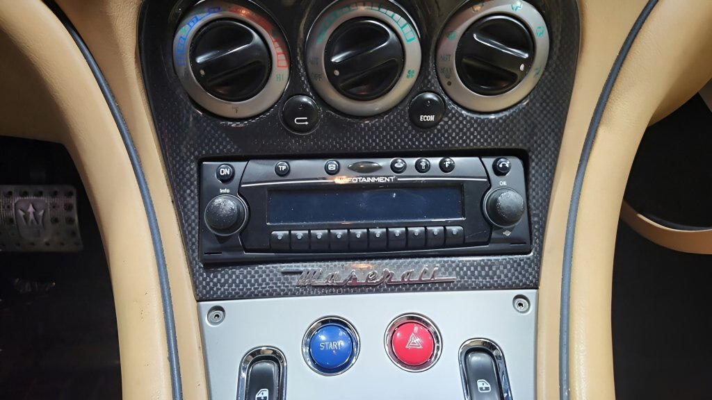 Used 2006 Maserati GranSport Coupe image 12