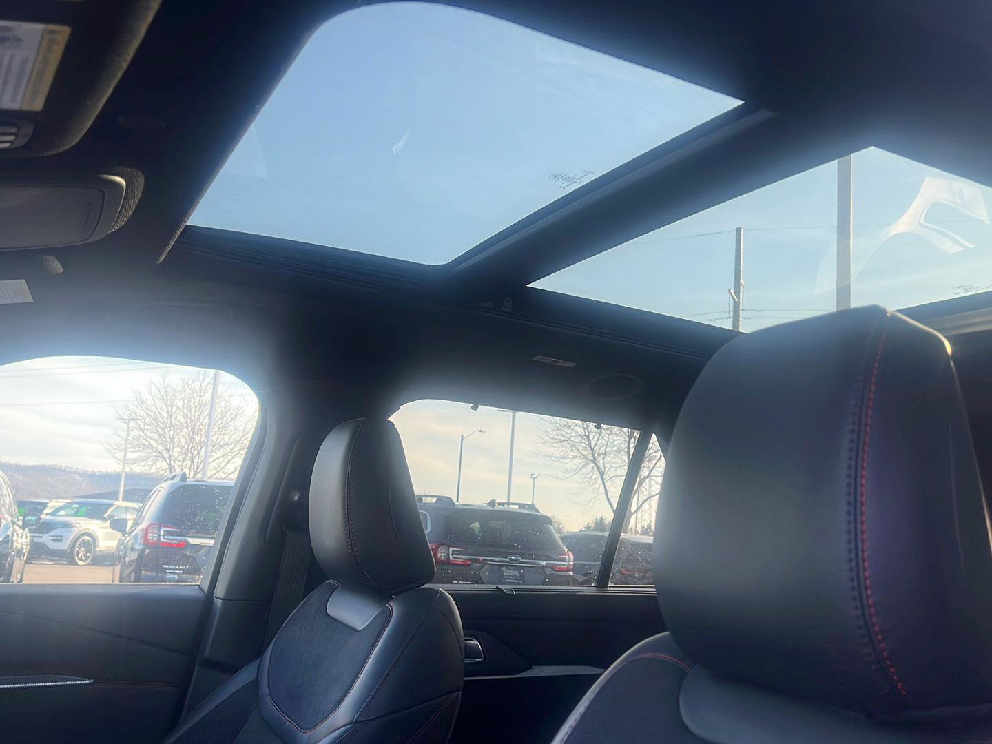 Used 2025 Ford Explorer ST image 20