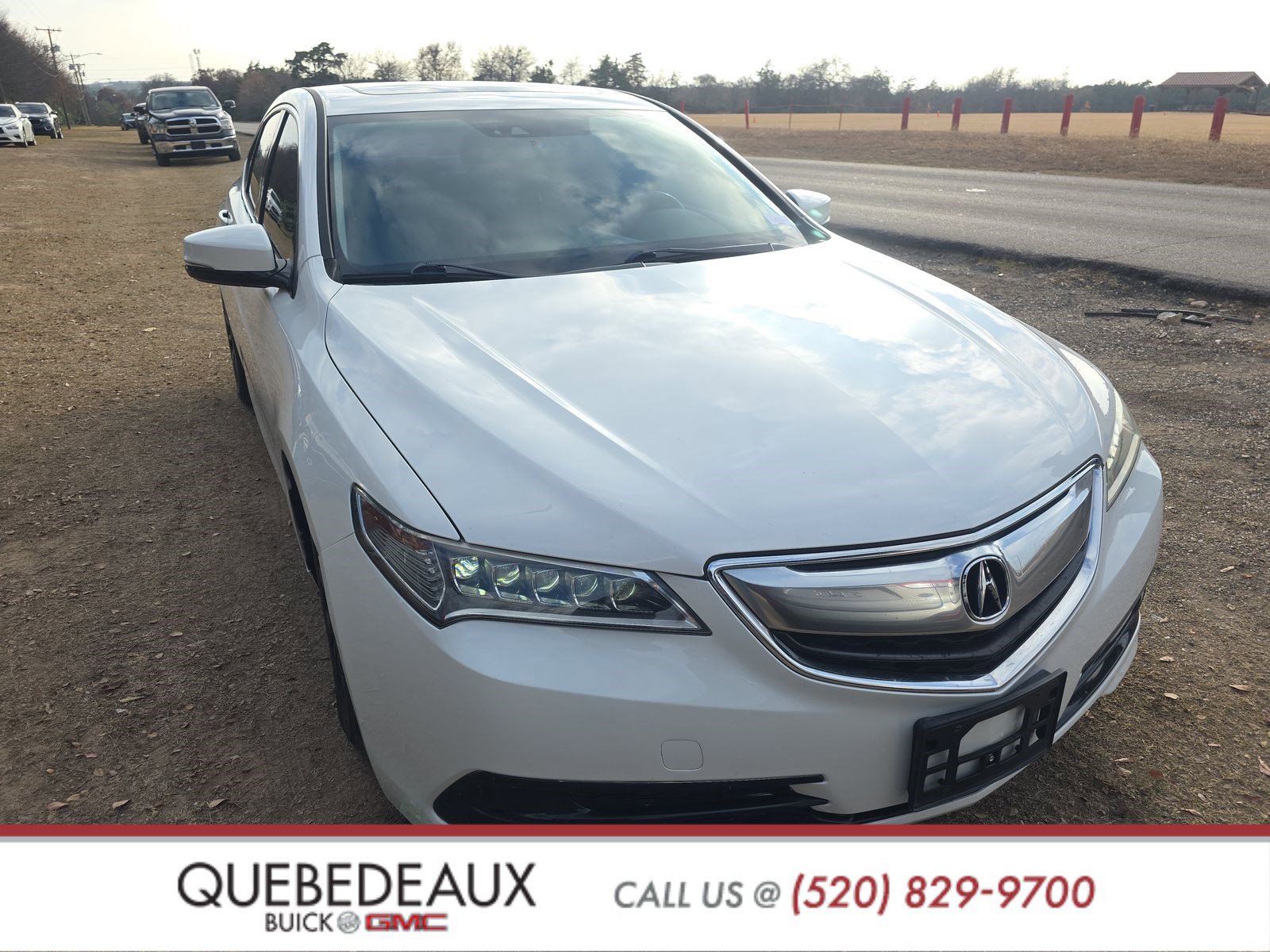 Used 2016 Acura TLX w/ Technology Package image 3
