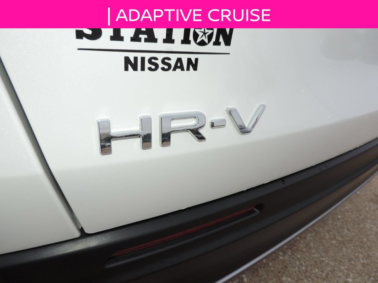Used 2025 Honda HR-V Sport image 12