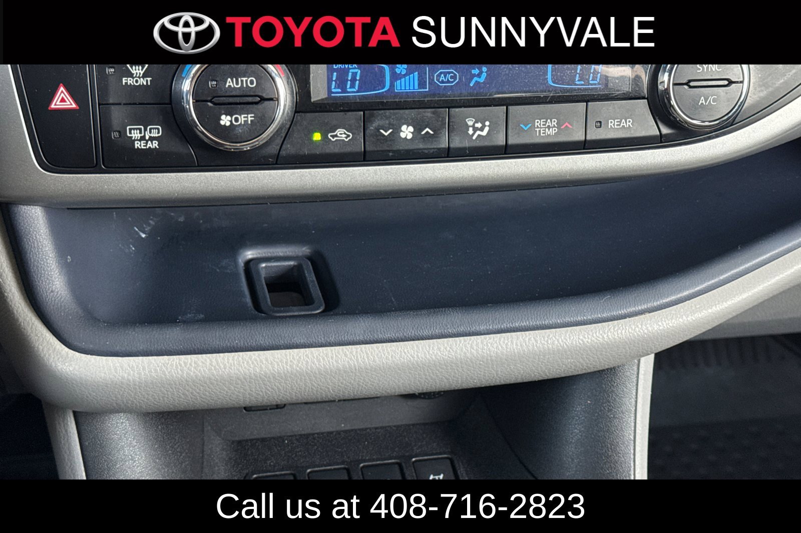 Used 2019 Toyota Highlander Limited Platinum AWD/4WD image 26