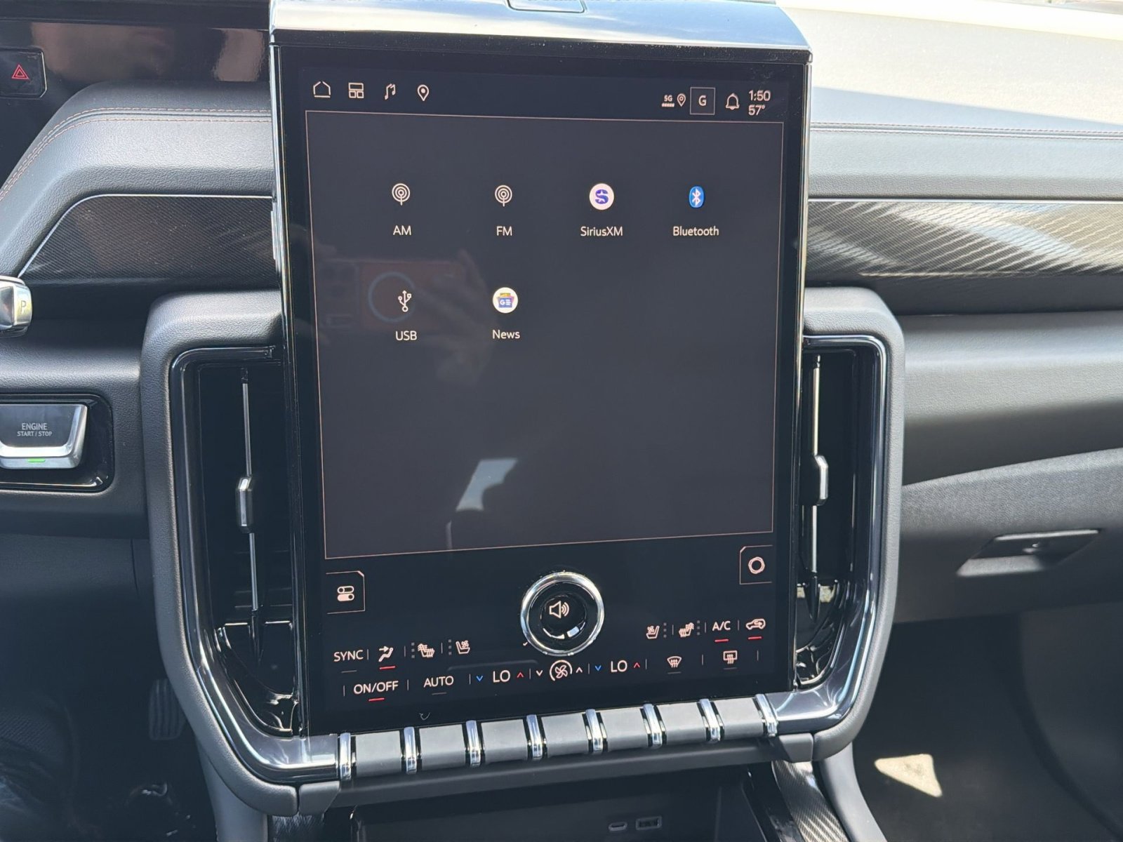 New 2026 GMC Yukon AT4 w/ AT4 Premium Plus Package AWD/4WD image 18