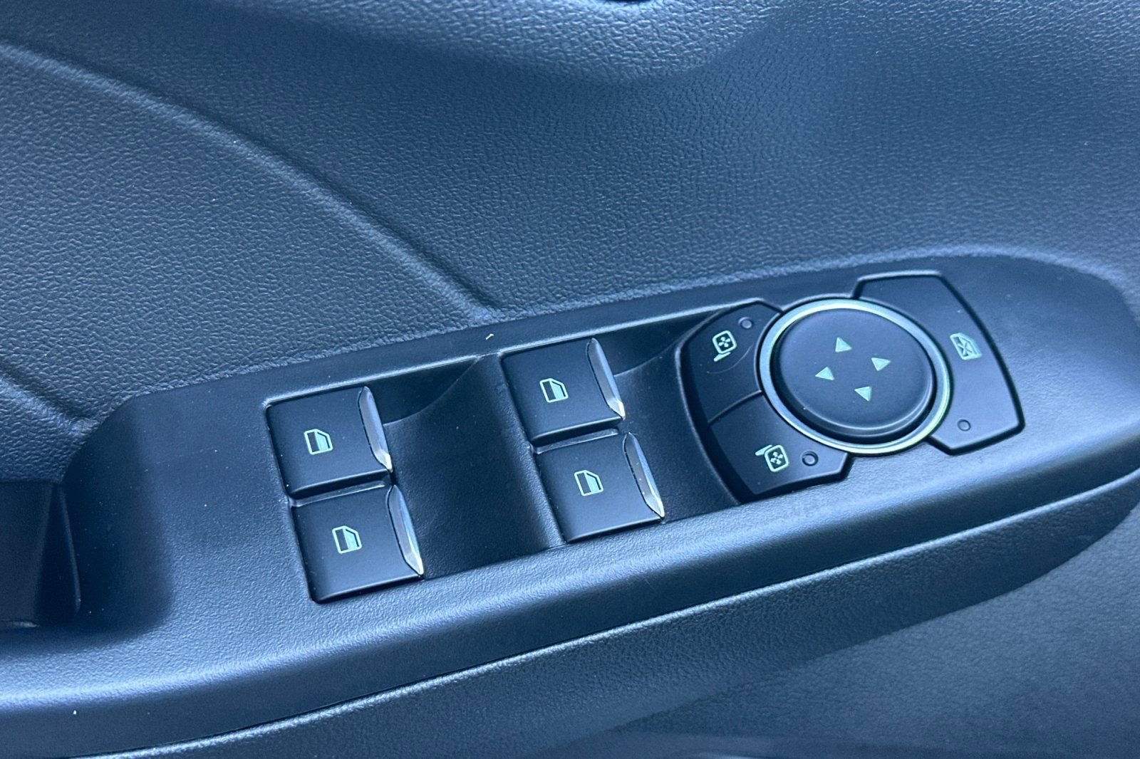 Used 2025 Ford Escape Active w/ Tech Pack #1 image 13