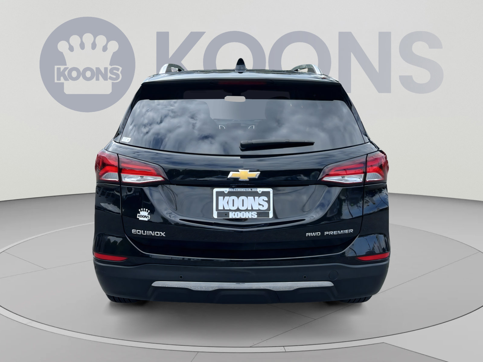 Used 2023 Chevrolet Equinox Premier AWD/4WD image 5