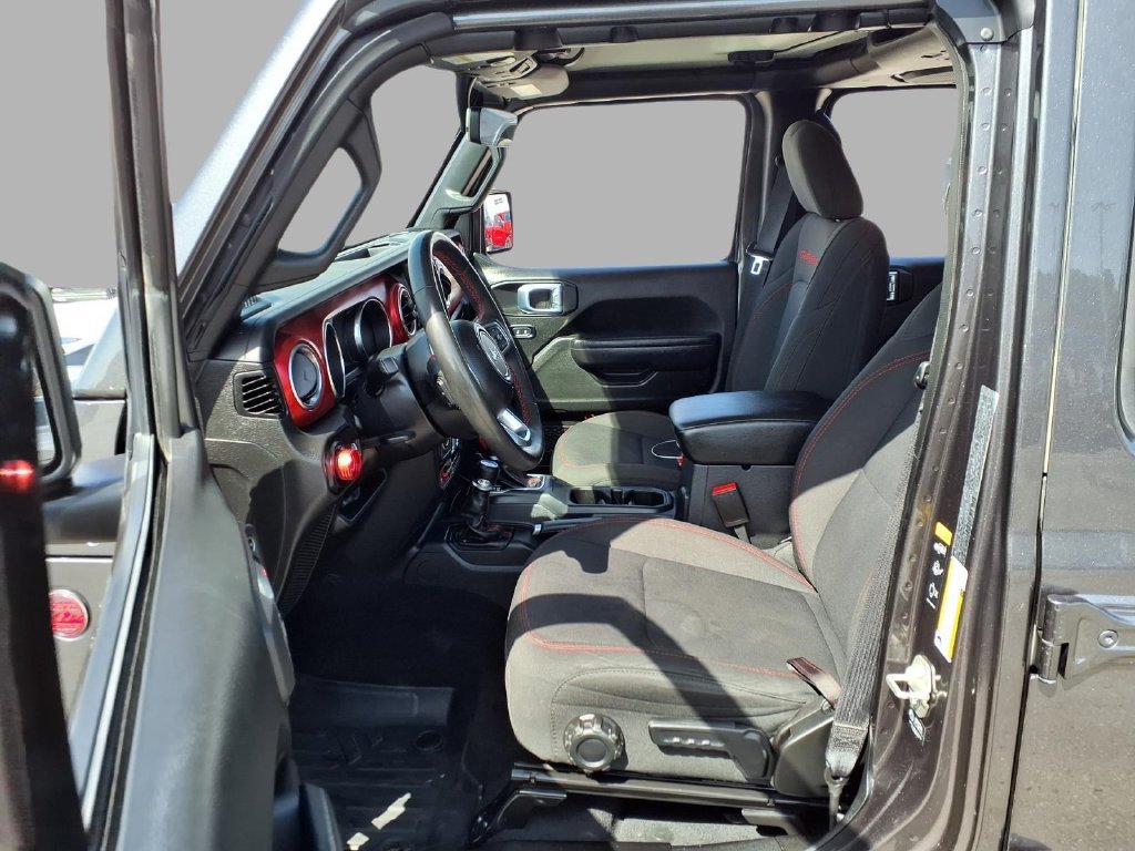 Used 2023 Jeep Gladiator Rubicon w/ Cold Weather Group AWD/4WD image 19