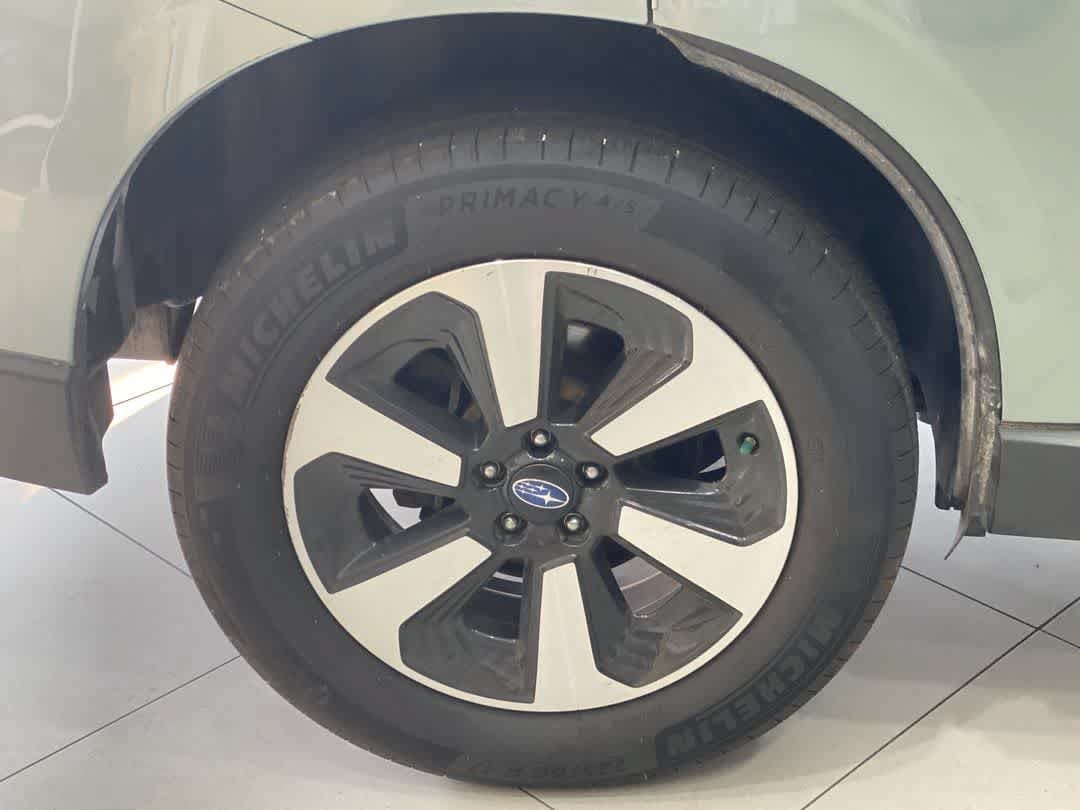 Used 2017 Subaru Forester 2.5i Limited AWD/4WD image 13