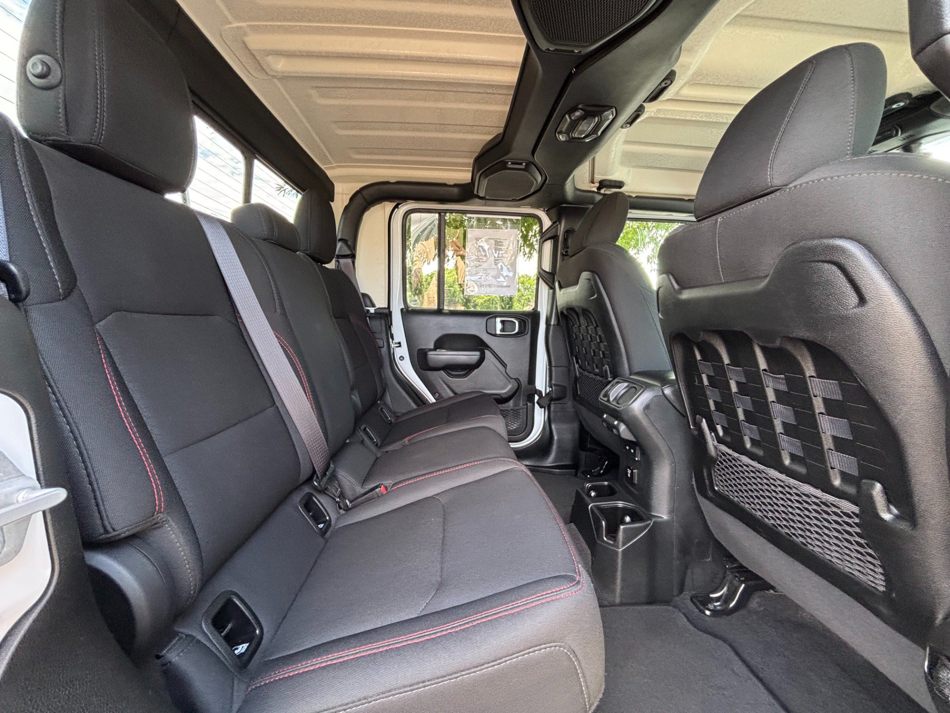Used 2022 Jeep Gladiator Rubicon w/ LED Lighting Group AWD/4WD image 18