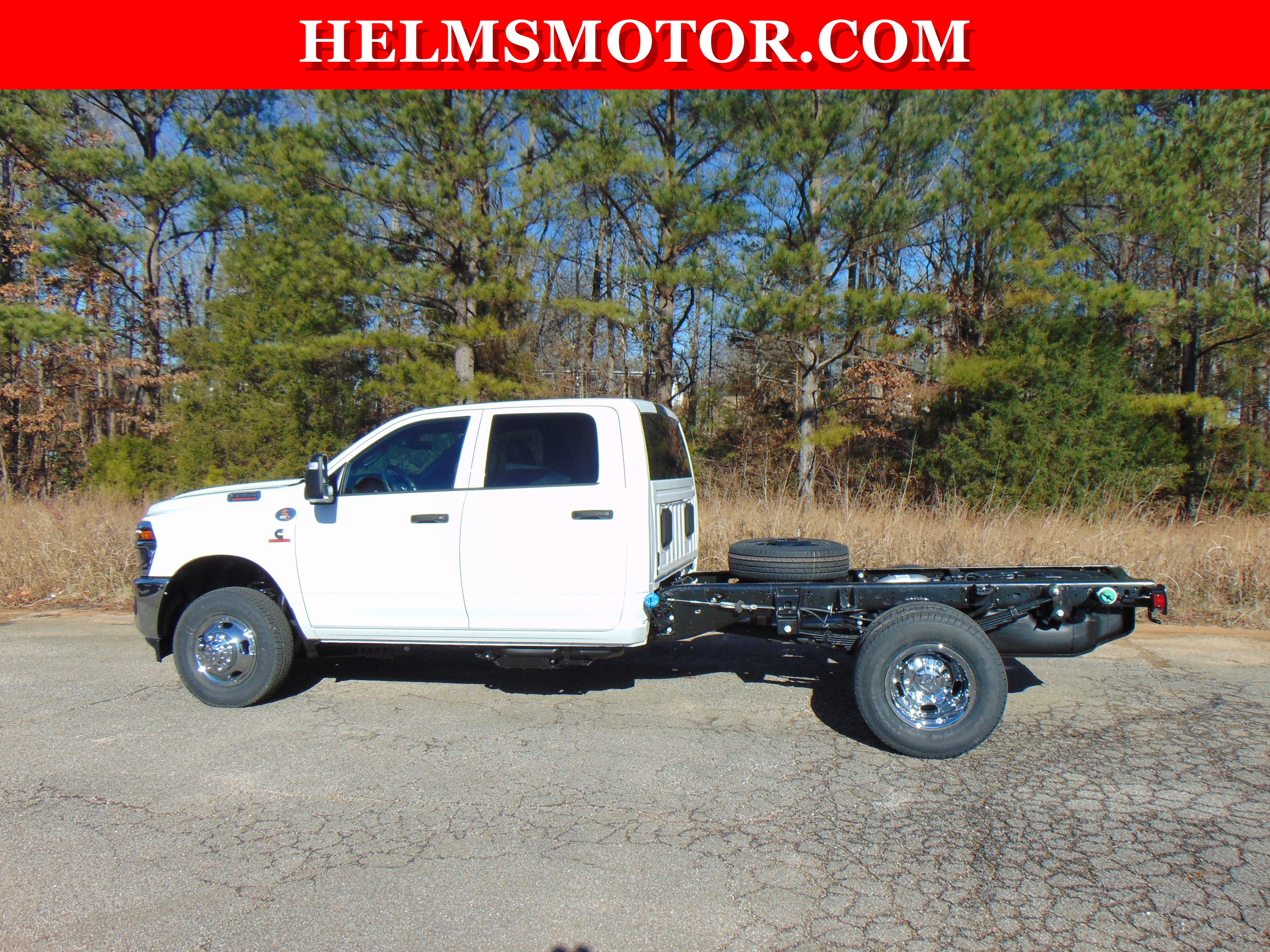 New 2026 RAM 3500 Tradesman w/ Chrome Appearance Group A AWD/4WD image 5