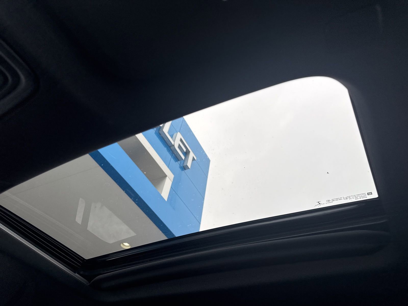 Used 2022 Chevrolet Silverado 3500 High Country w/ Safety Package II image 25