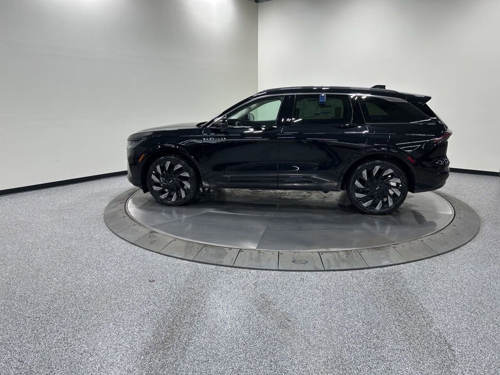New 2026 Lincoln Nautilus Black Label w/ Jet Appearance Package image 9