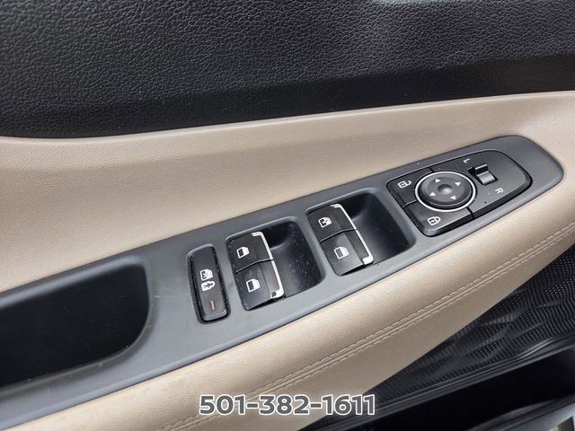 Used 2022 Hyundai Santa Fe SE FWD image 28