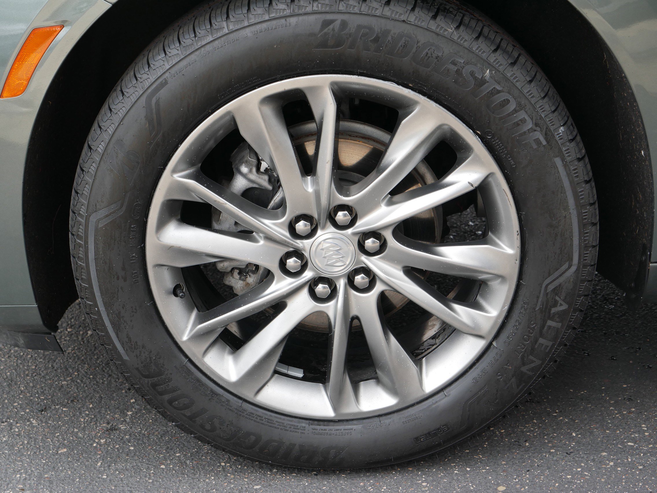 Used 2022 Buick Enclave Avenir w/ Avenir Technology Package image 15